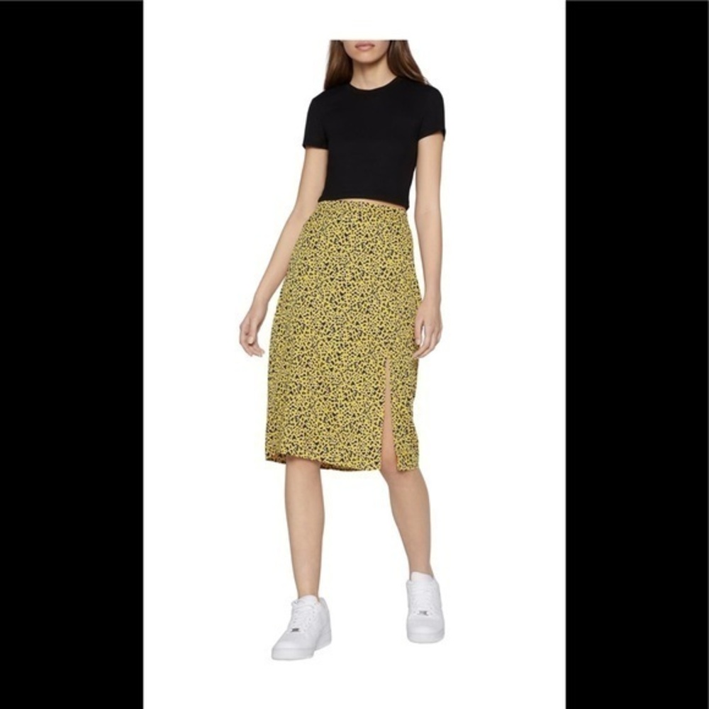 NWT-BCBGeneration Front Slit Midi Skirt🌞